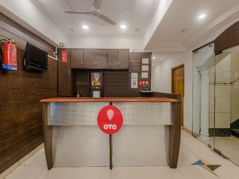Oyo Flagship 572 Santacruz West Bombaim Exterior foto